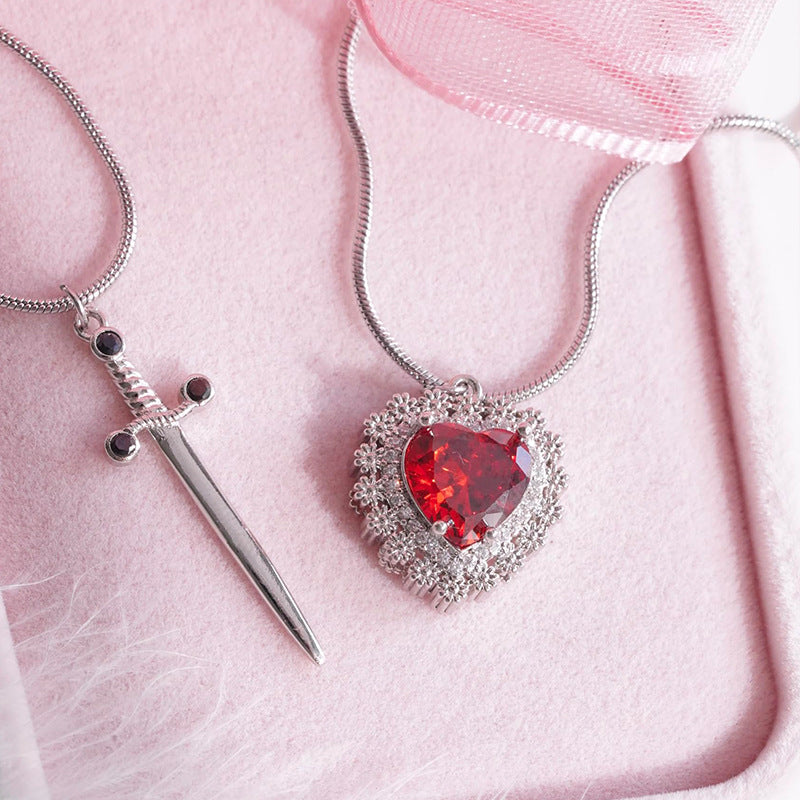 Wholesale Two-tone love diamond pendant set for couples with clavicle necklace